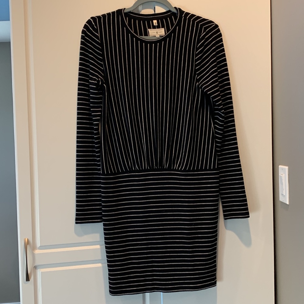 Lou and Grey Soft Dress